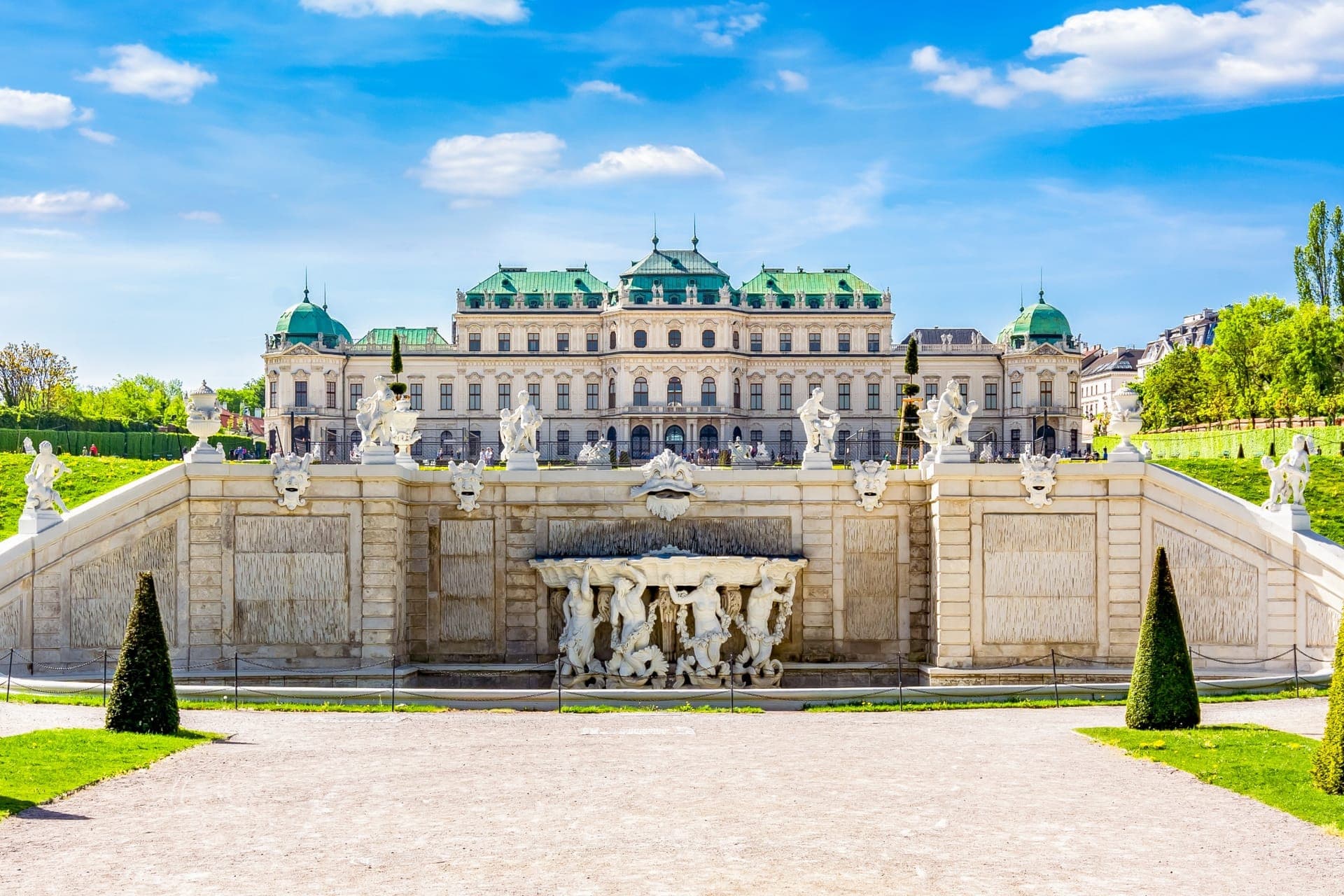 Upper Belvedere Palace Guided Tour with Skip-the-Ticket-Line Entry - image 14